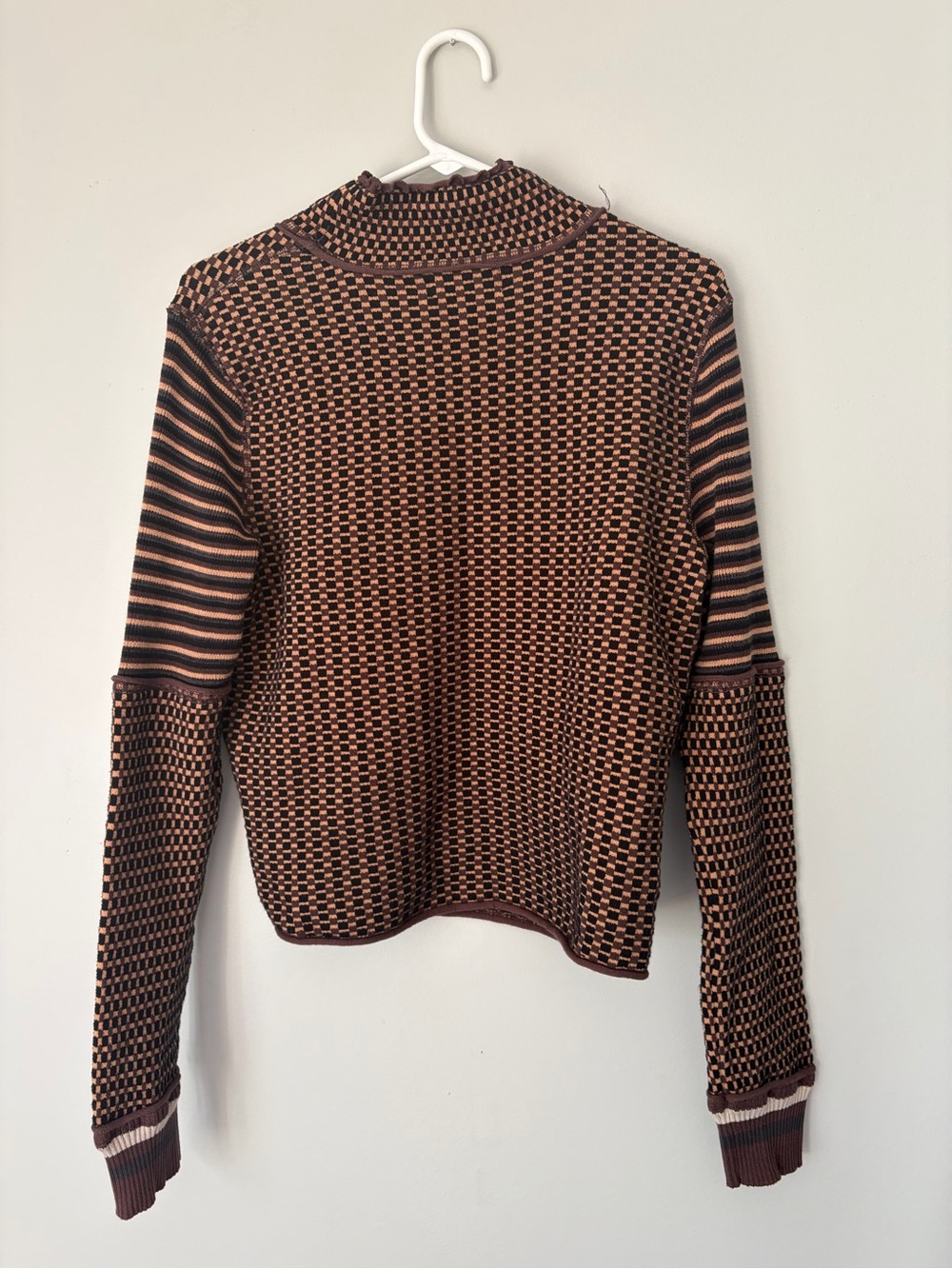 We the Free Gamer Cuff Turtleneck Mixed-Pattern Ribbed Sweater in Brown Size L - Picture 3 of 5
